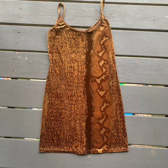 Vintage Lingerie Slip - Picture 3 of 4